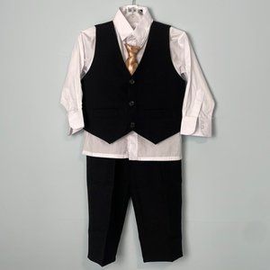 NEW Toddler Four Piece Suit Size 4T